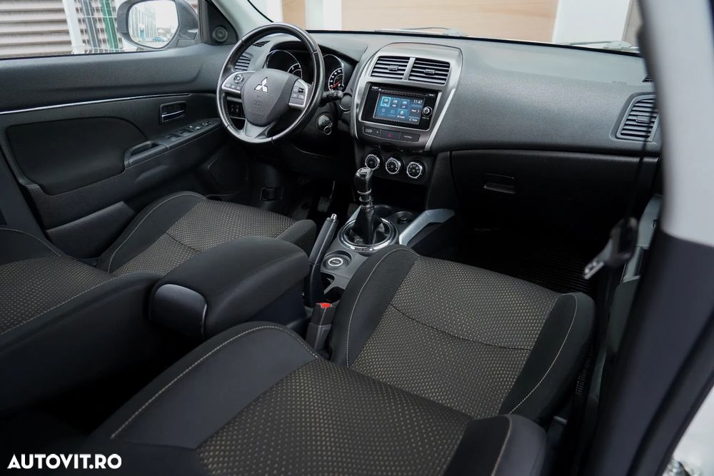 Mitsubishi ASX 1.8 DI-D 4WD Intense - 11