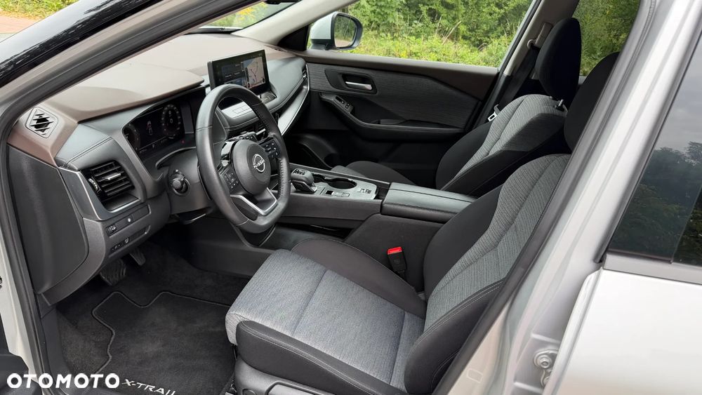 Nissan X-Trail 1.5 VC-T mHEV N-Connecta 2WD Xtronic 7os - 21