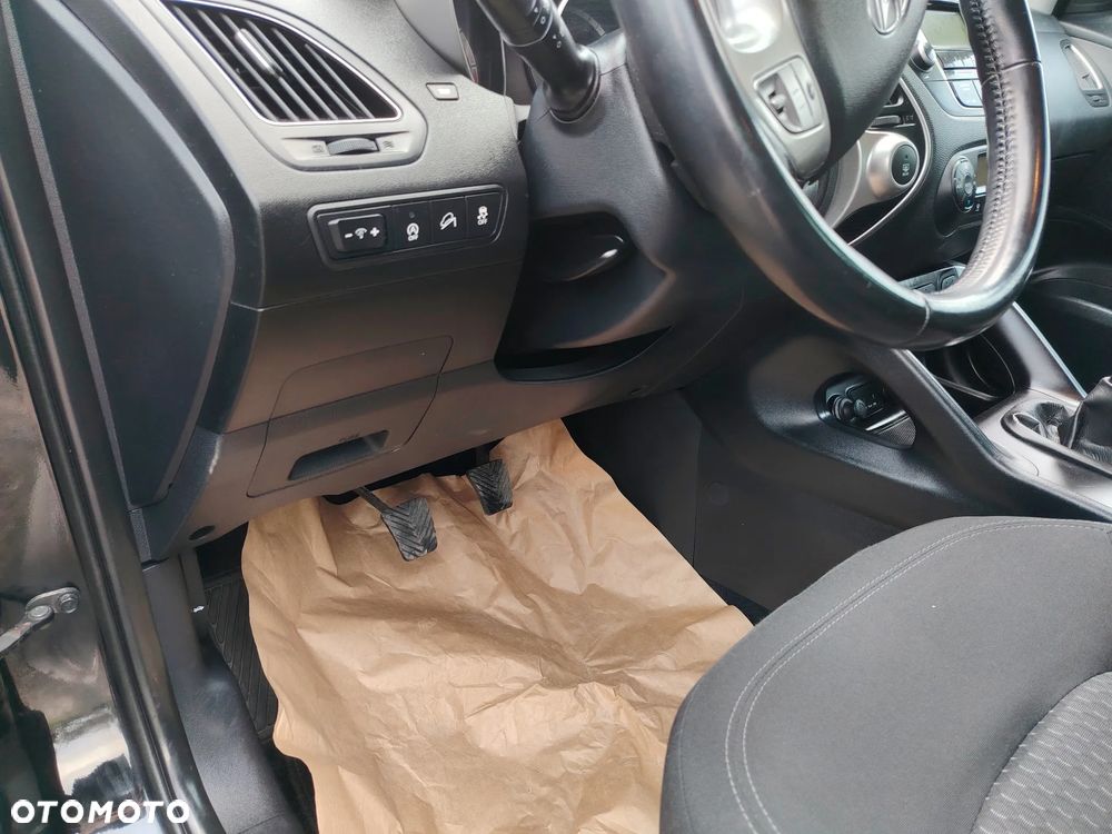 Hyundai ix35 - 24