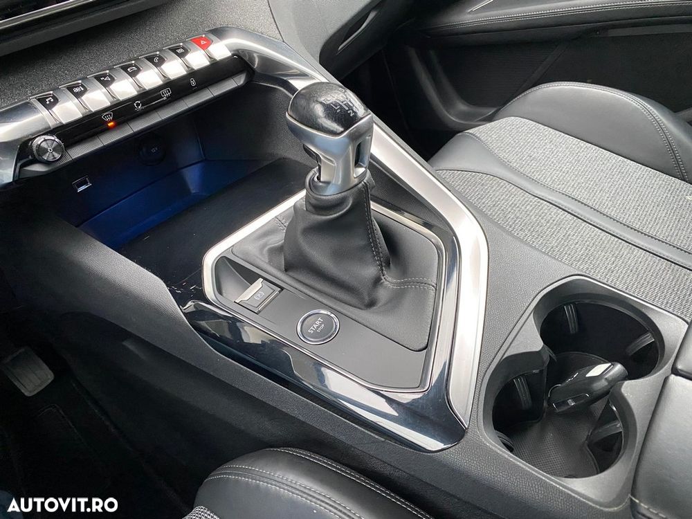 Peugeot 3008 PureTech 130 Stop & Start Access - 10