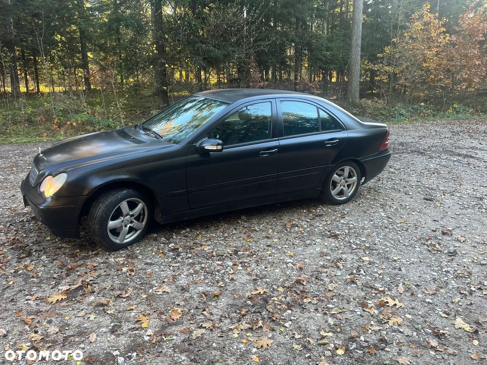 Mercedes-Benz Klasa C 220 CDI Elegance - 4