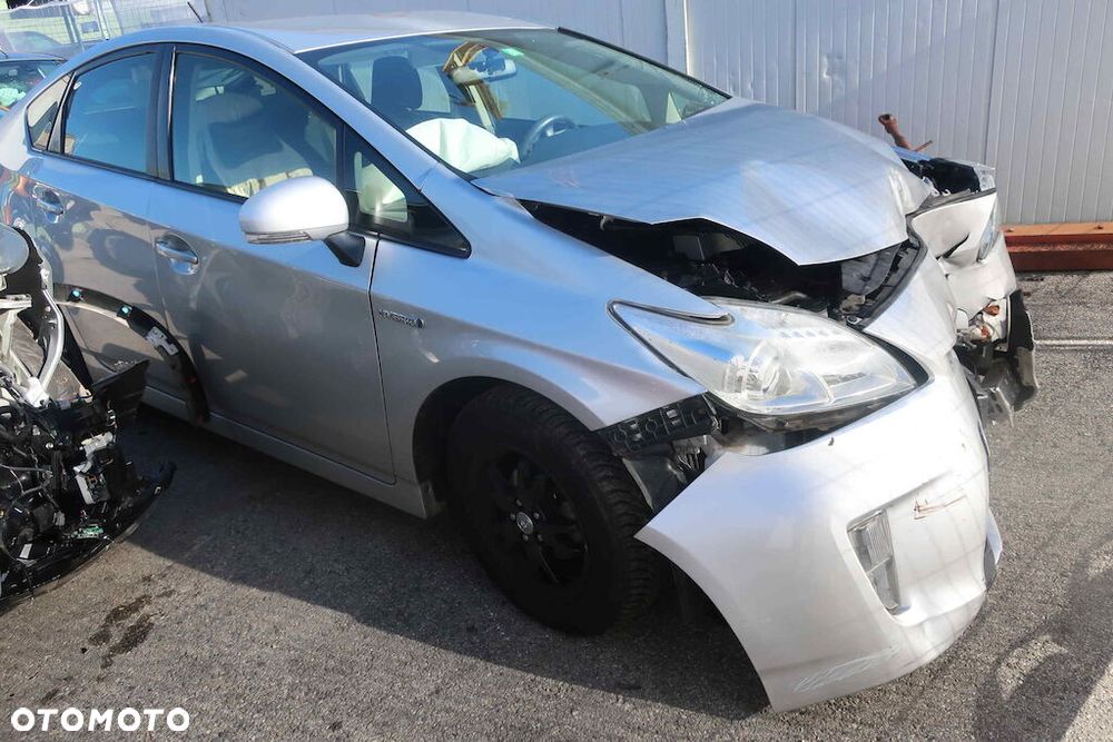 Toyota Prius (Hybrid) Executive