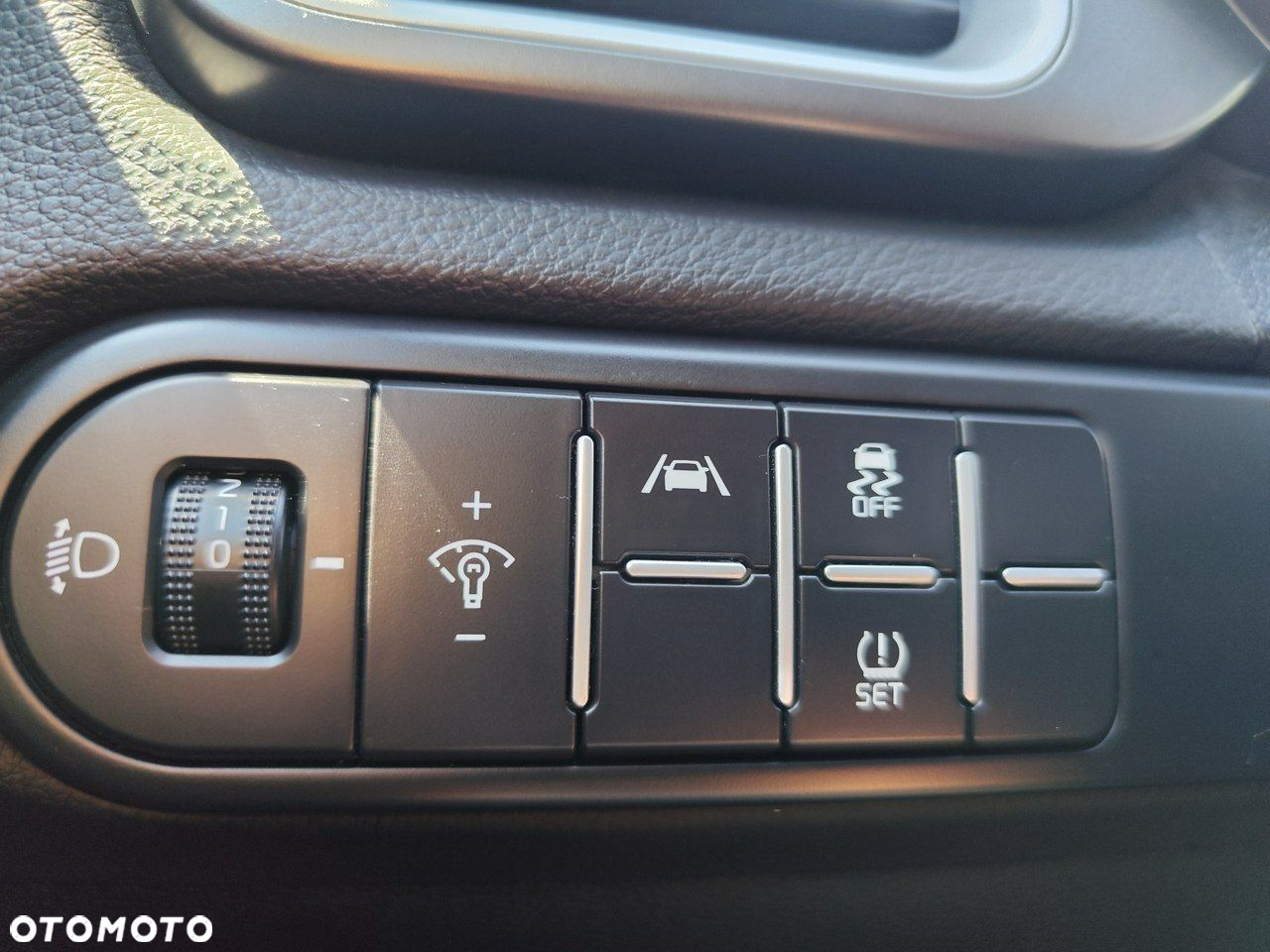Kia Ceed - 14