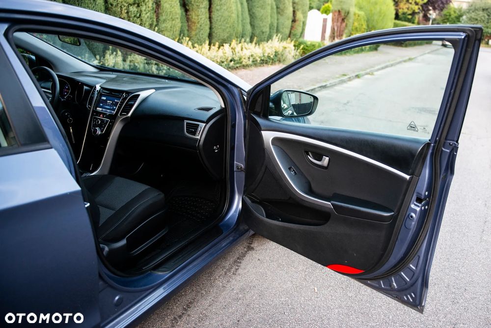Hyundai i30 1.4 Comfort - 36