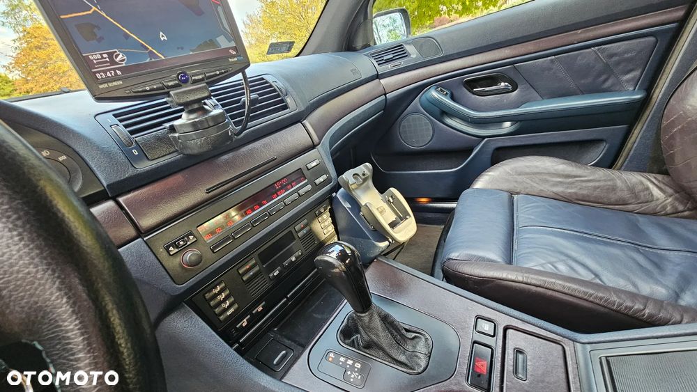 BMW Seria 5 - 27