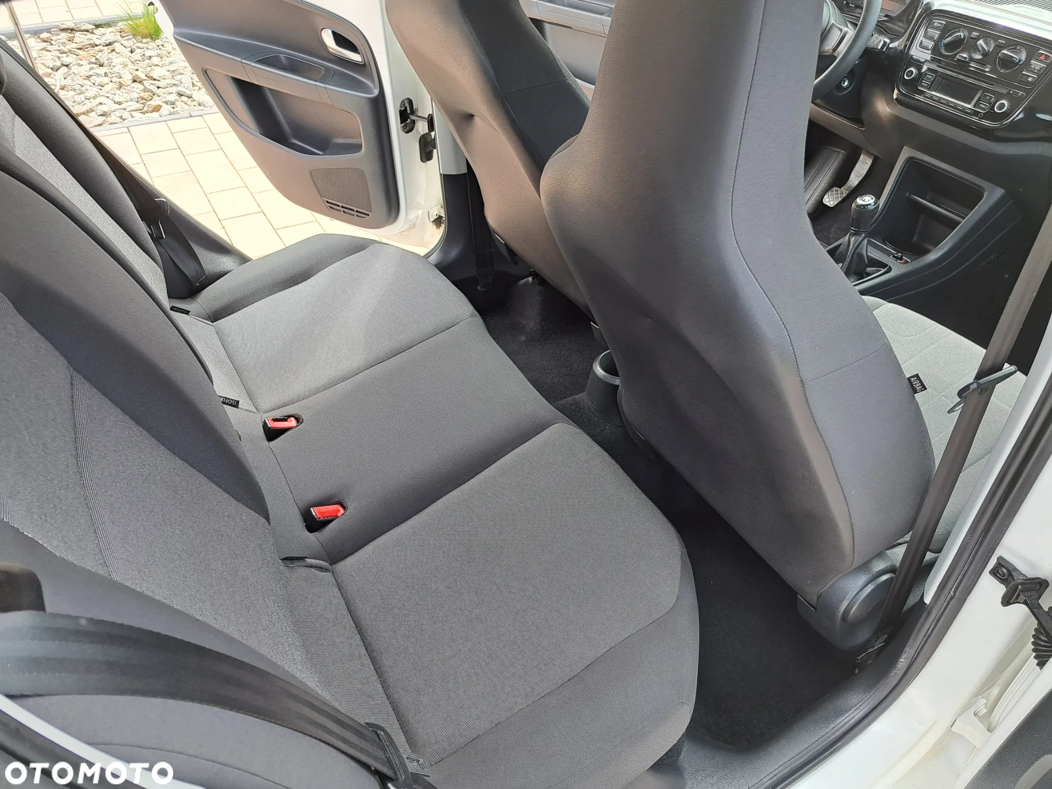 Volkswagen up! white style - 13