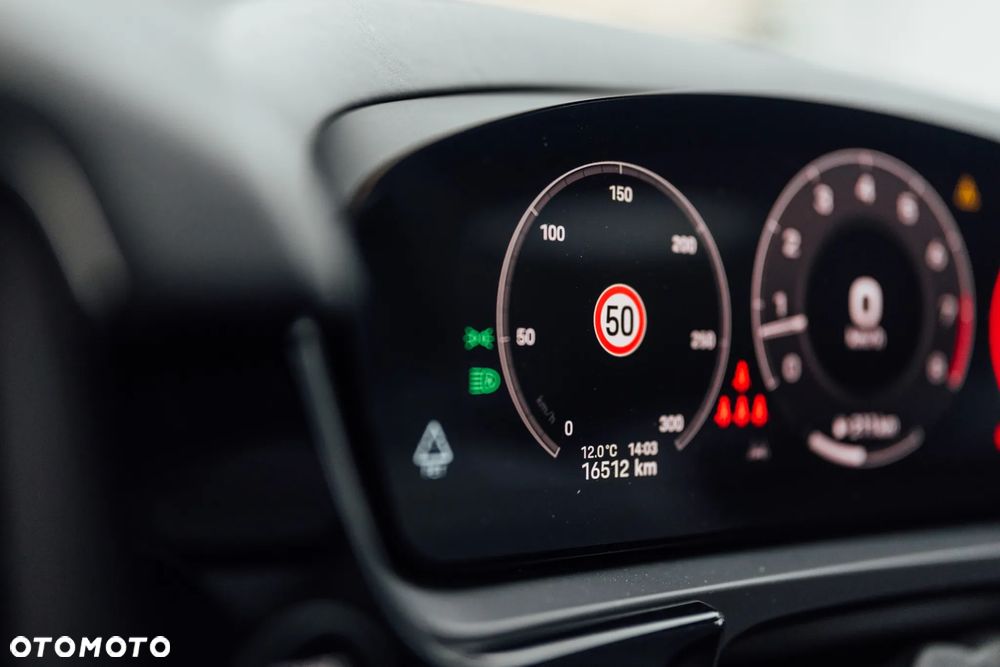 Porsche Cayenne Coupe S - 34