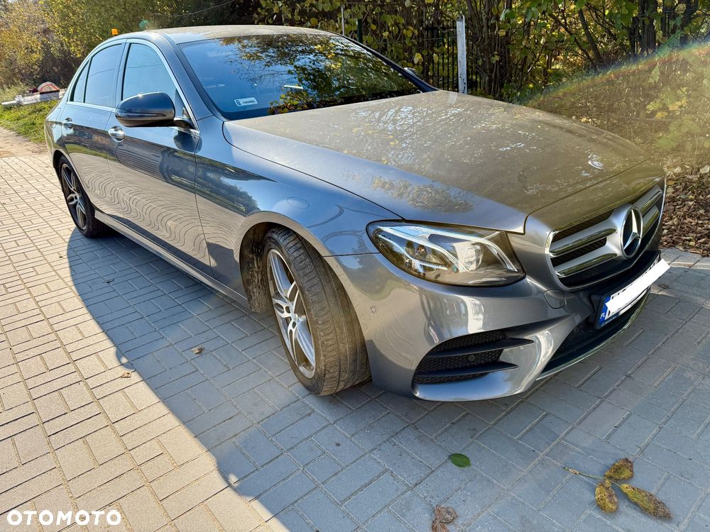 Mercedes-Benz Klasa E 220 d 9G-TRONIC - 2