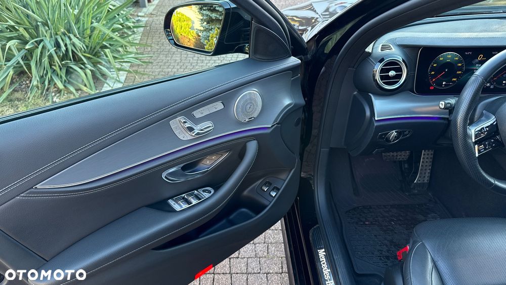 Mercedes-Benz Klasa E 200 AMG - 13