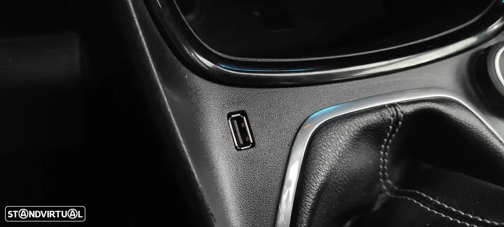 Ford Puma 1.0 EcoBoost MHEV Titanium - 35