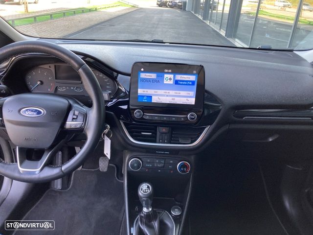 Ford Fiesta 1.0 EcoBoost S&S TITANIUM - 16