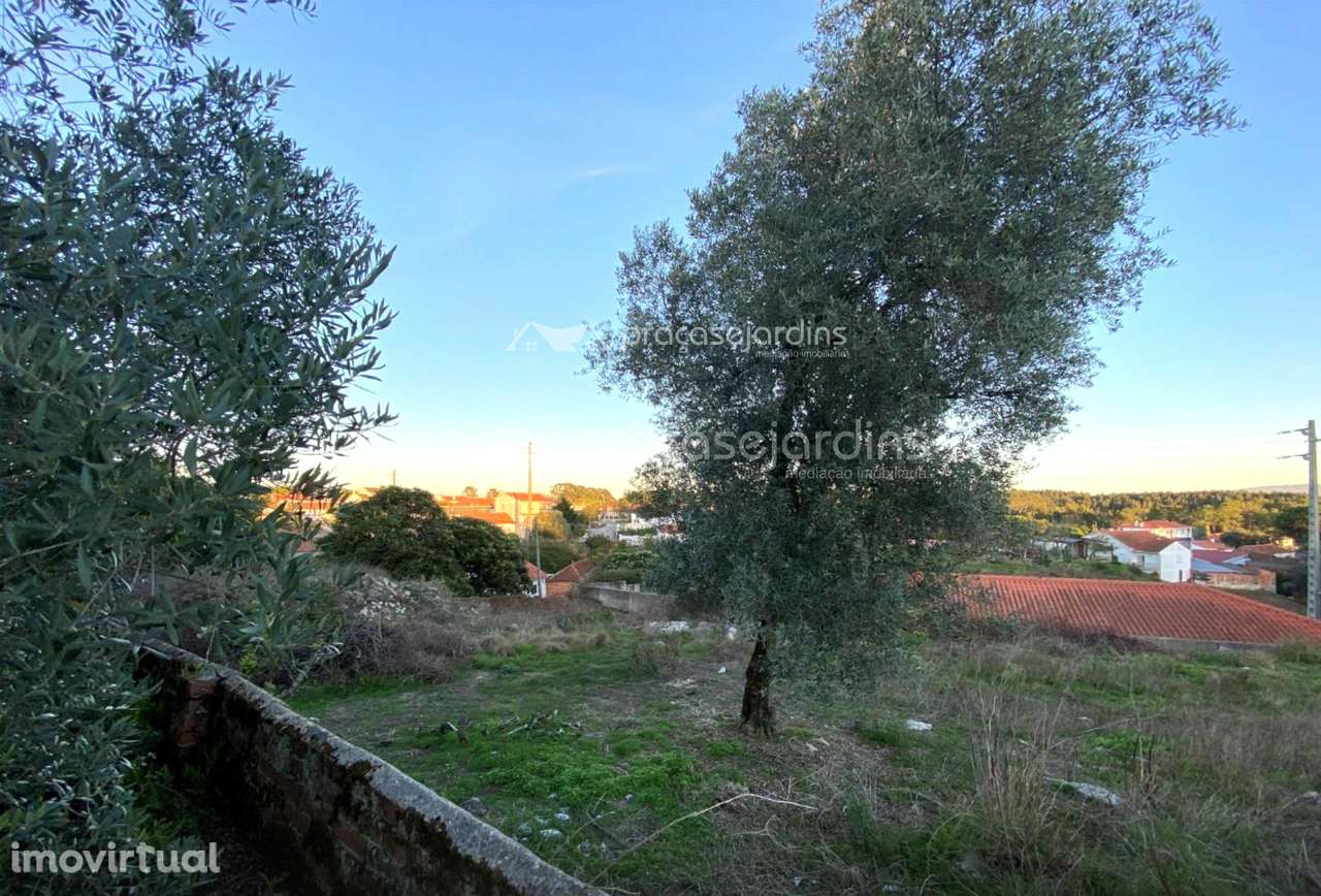 Terreno com 580 m2 - Grande imagem: 3/4