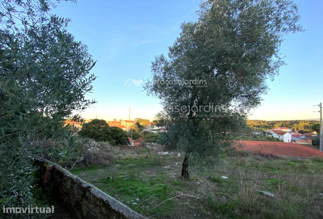 Terreno com 580 m2 - Grande imagem: 3/4