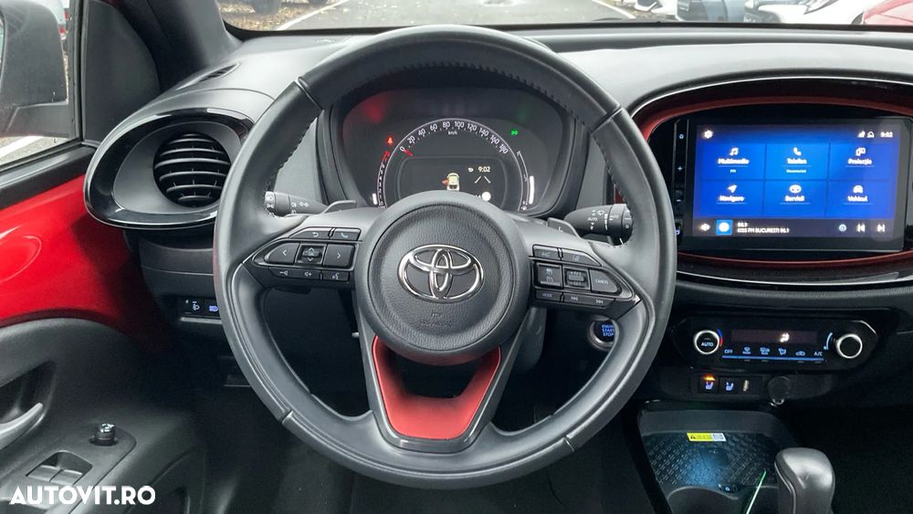 Toyota Aygo X 1.0l CVT Limited Edition - 12