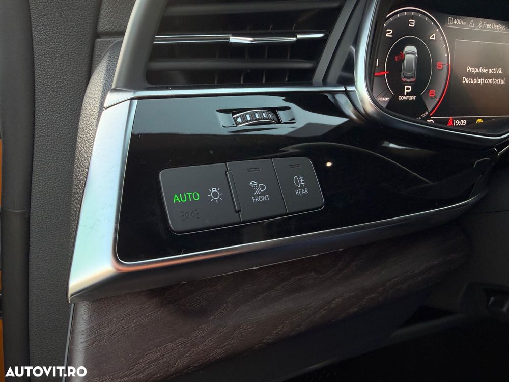 Audi Q8 3.0 50 TDI quattro Tiptronic MHEV - 9