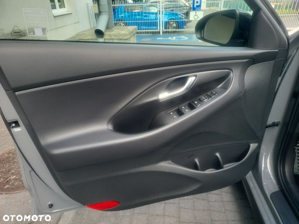 Hyundai i30 1.5 T-GDI 48V-Hybrid DCT N Line - 13