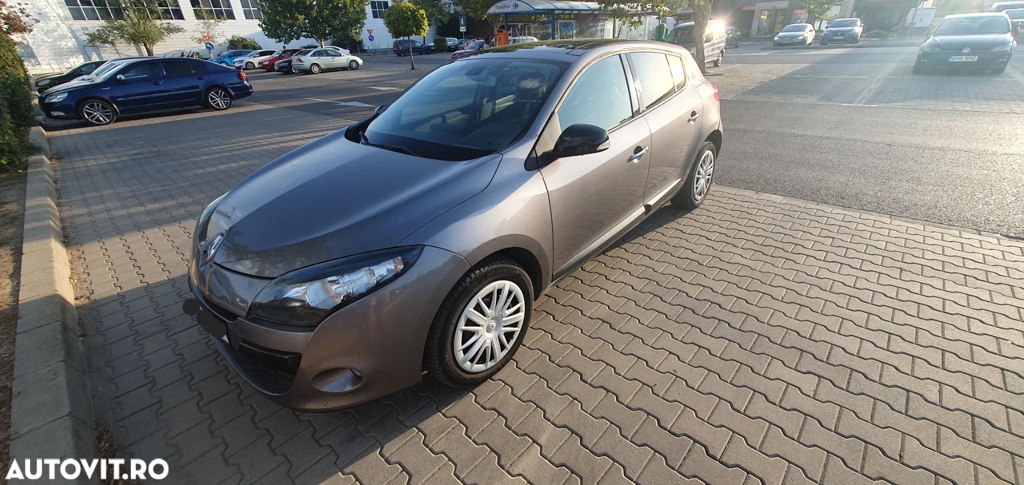 Renault Megane Grandtour TCe 130 Dynamique - 1
