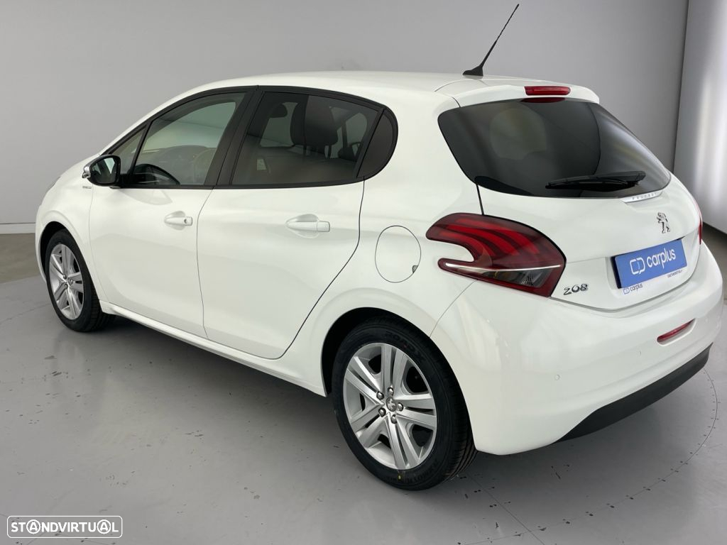 Peugeot 208 1.2 PureTech Style - 26