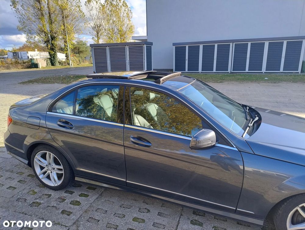 Mercedes-Benz Klasa C 350 T (BlueEFFICIENCY) 7G-TRONIC Avantgarde - 8