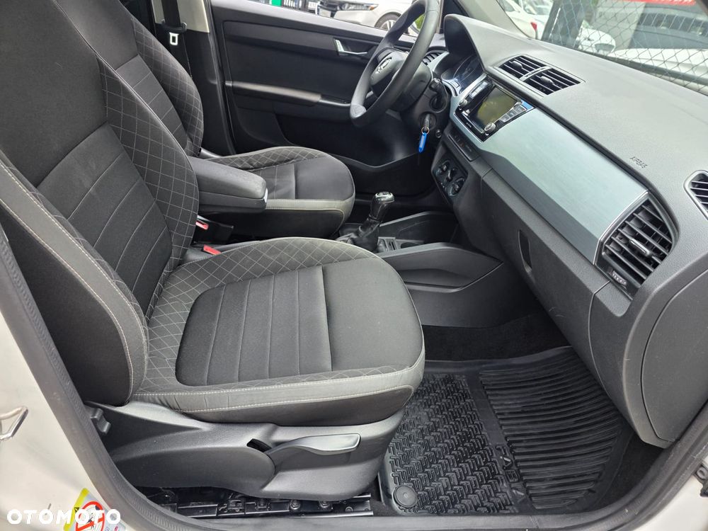 Skoda Fabia 1.0 Ambition - 17