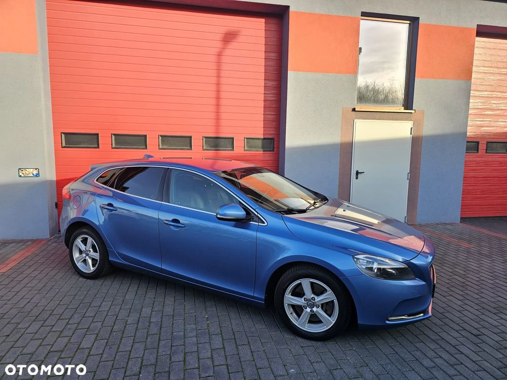 Volvo V40 D4 Summum - 3