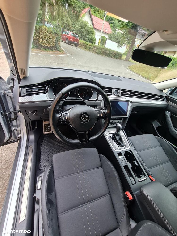 Volkswagen Passat Alltrack 2.0 TDI SCR 4Motion DSG - 20