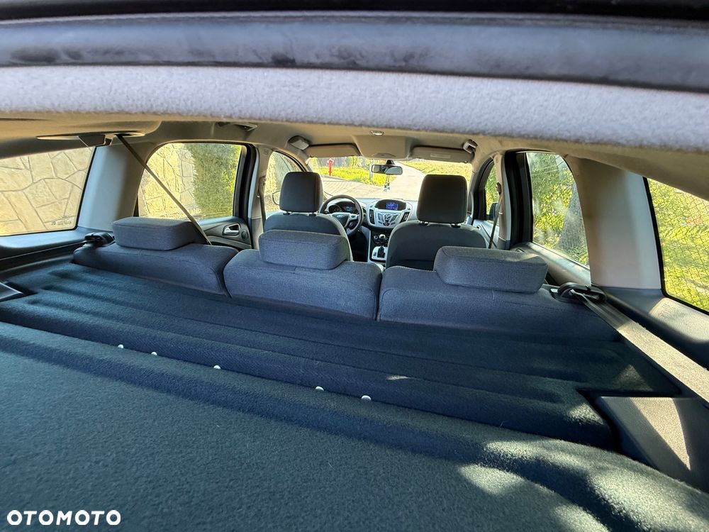 Ford C-MAX - 11