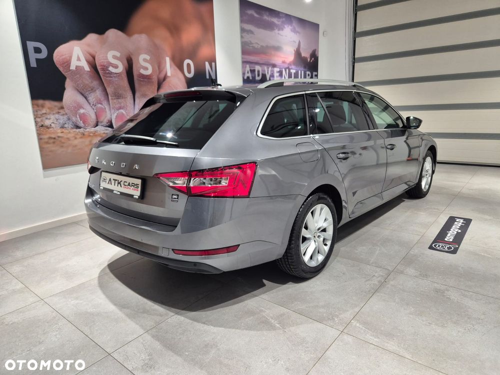 Skoda Superb 1.5 TSI Ambition DSG - 7