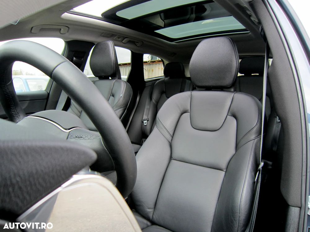 Volvo XC 60 B5 B Geartronic Momentum Pro - 7