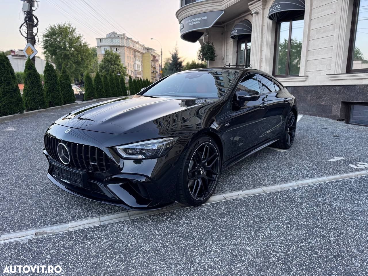 Mercedes-Benz AMG GT 53 4Matic+ Coupe 4D Speedshift TCT 9G - 1