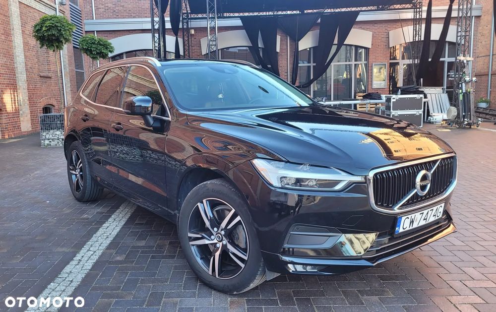 Volvo XC 60 D4 Momentum Pro - 2