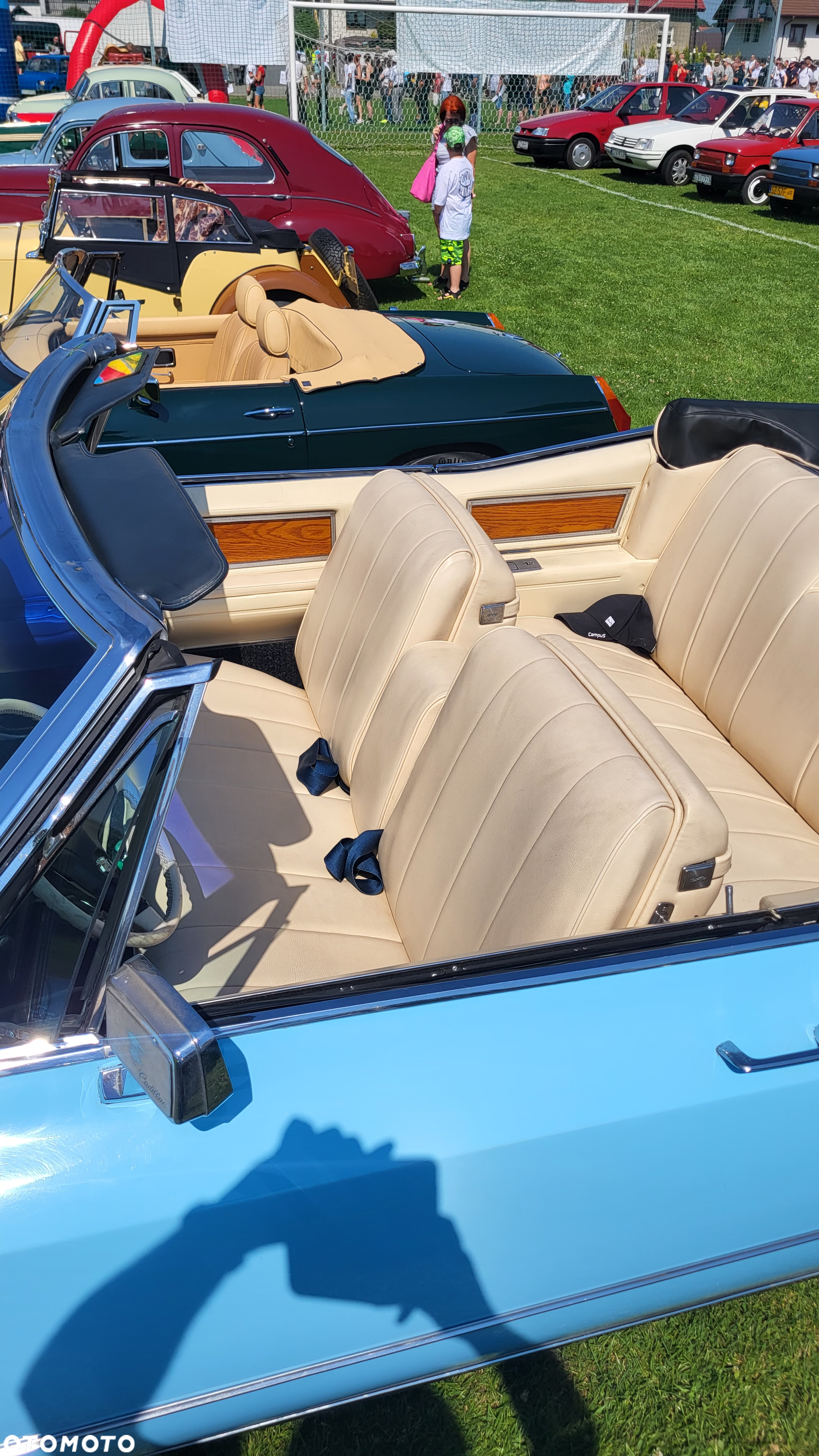 Cadillac Deville - 2