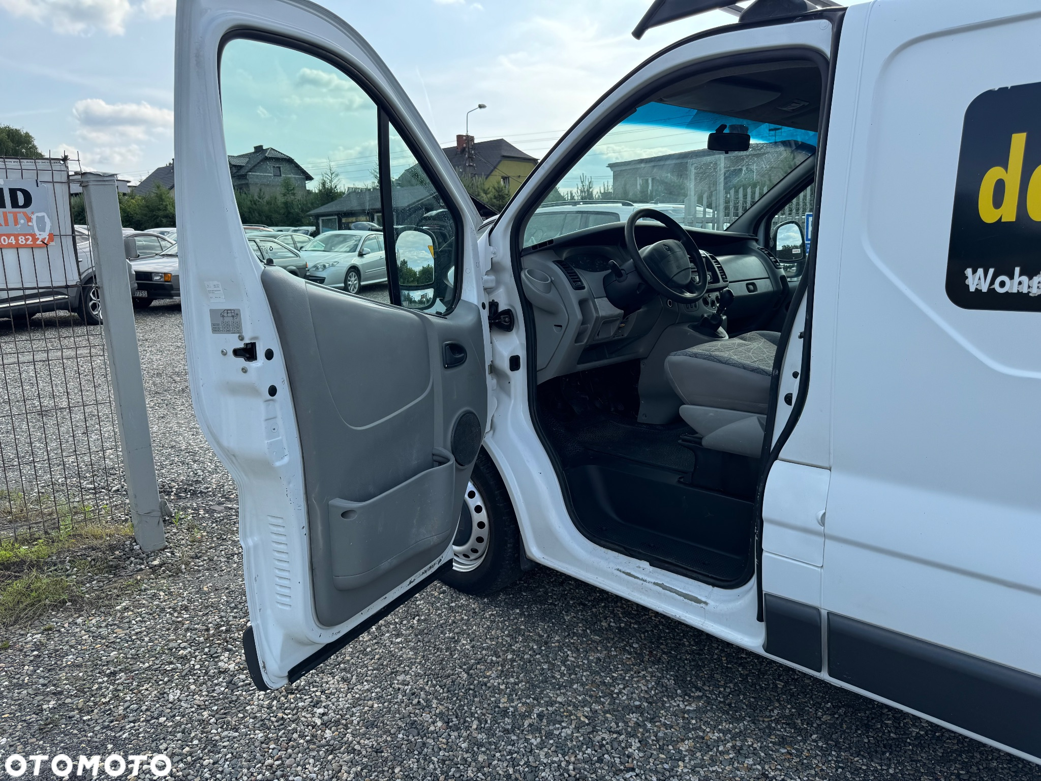 Renault Trafic - 10