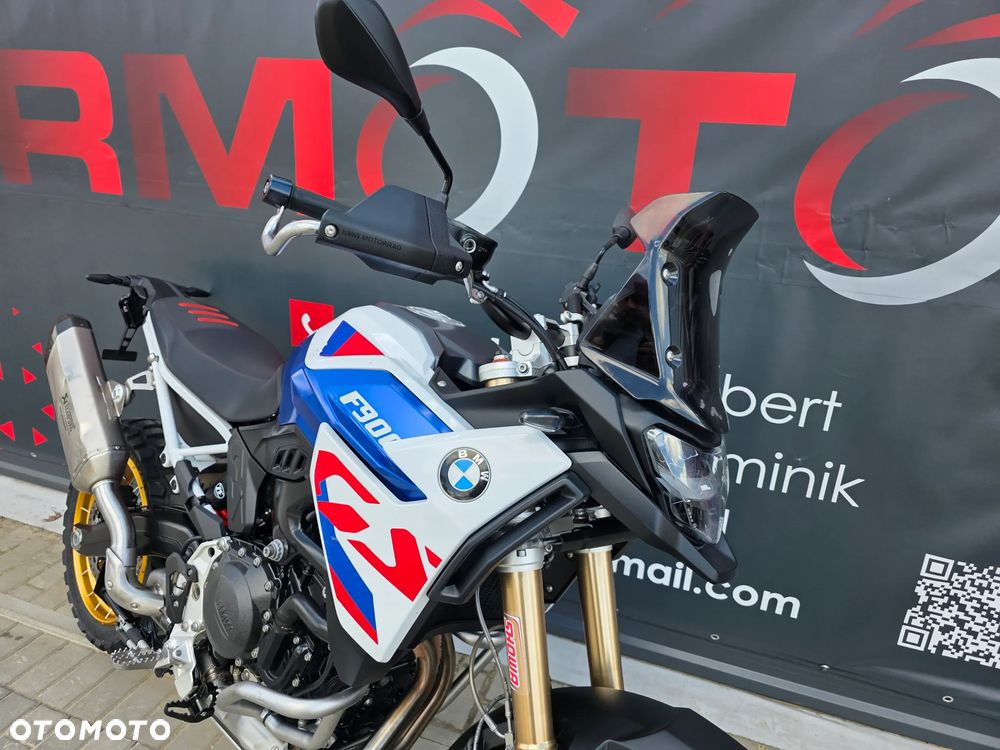 BMW F - 10