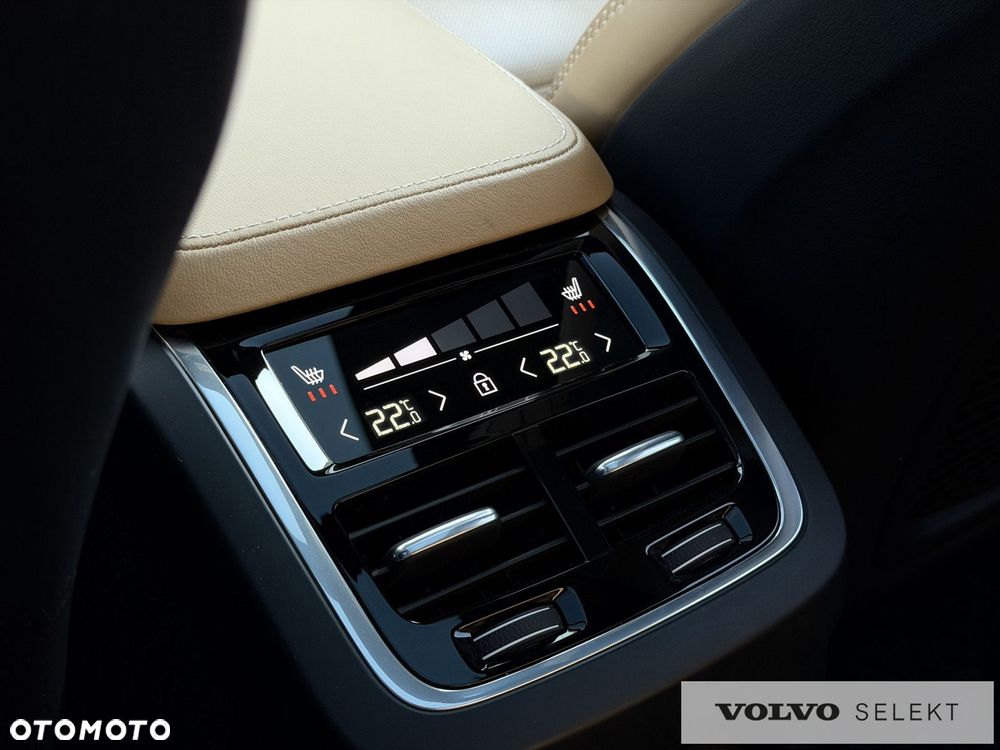 Volvo XC 90 - 18