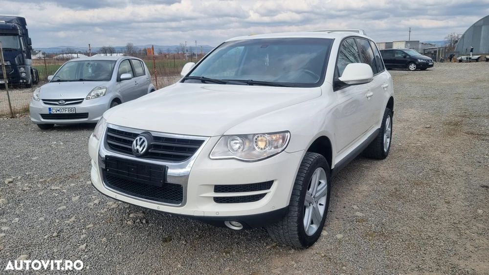 Volkswagen Touareg 2.5 R5 TDI DPF Aut. Individual - 30