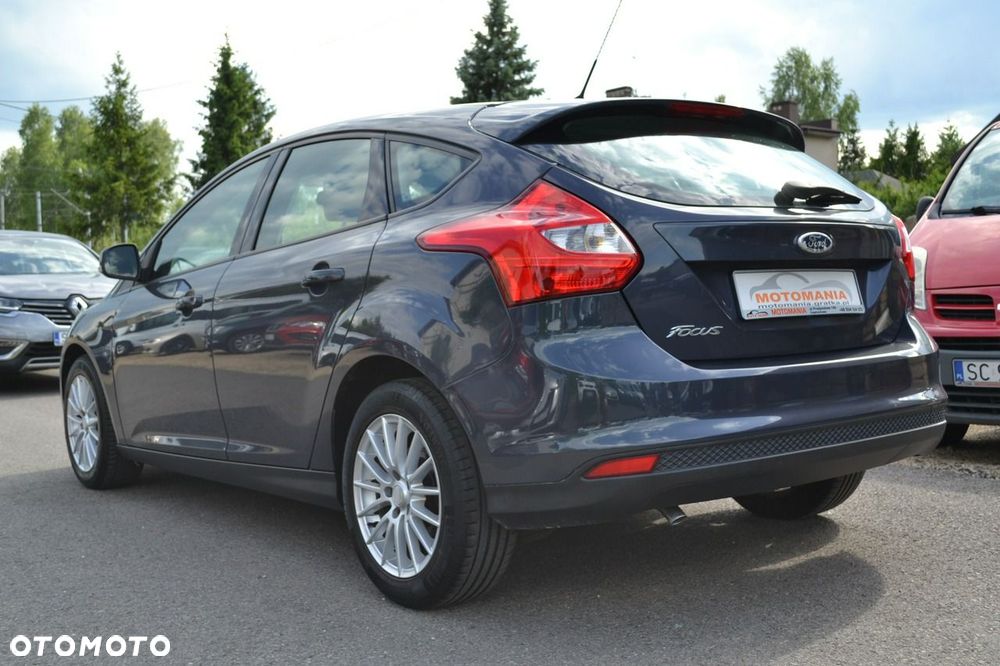 Ford Focus 1.6 Edition - 4