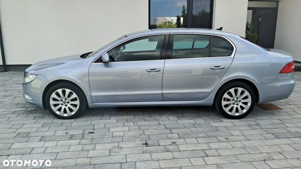 Skoda Superb 1.8 TSI Comfort DSG - 22