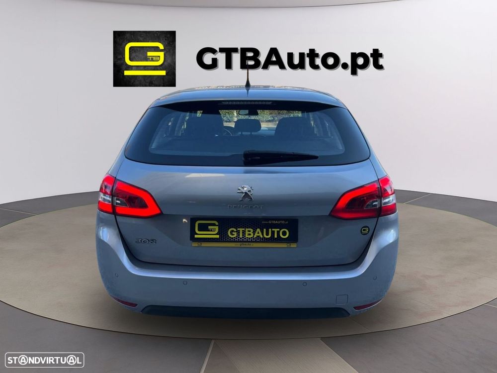 Peugeot 308 SW - 32