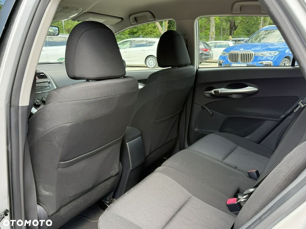 Toyota Auris 1.6 Active - 14