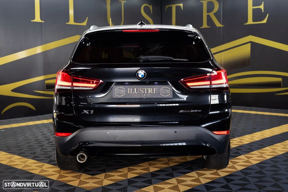 BMW X1 25 e xDrive Line Sport - 5