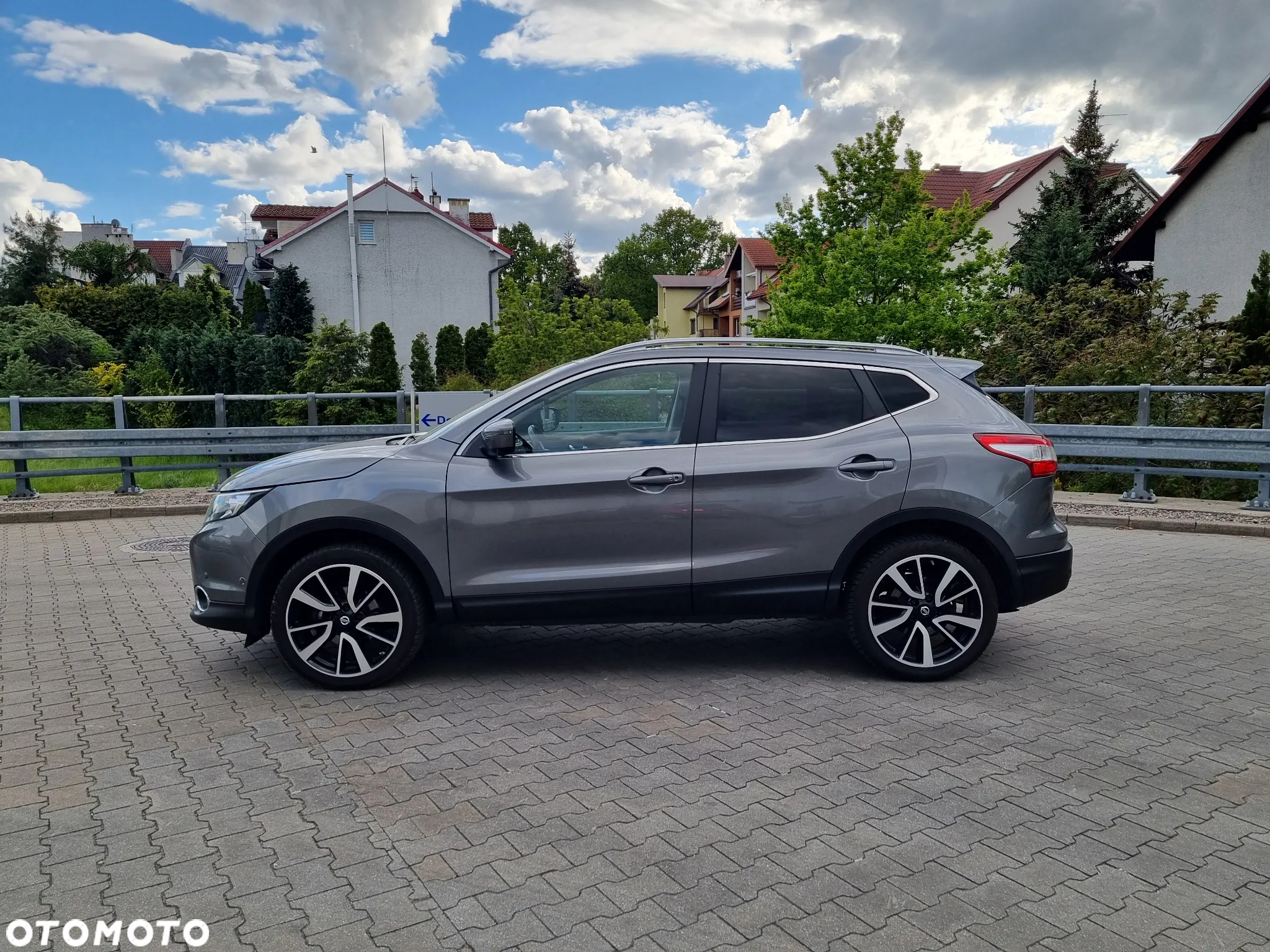 Nissan Qashqai 1.2 DIG-T N-Vision EU6 - 8