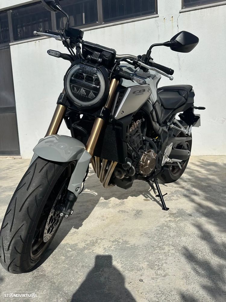 Honda CB - 9