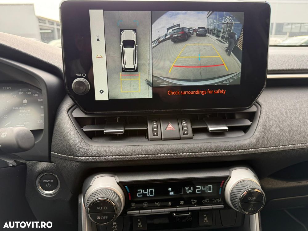 Toyota RAV4 Luxury 2.5 HYBRID 222CP AWD - 21