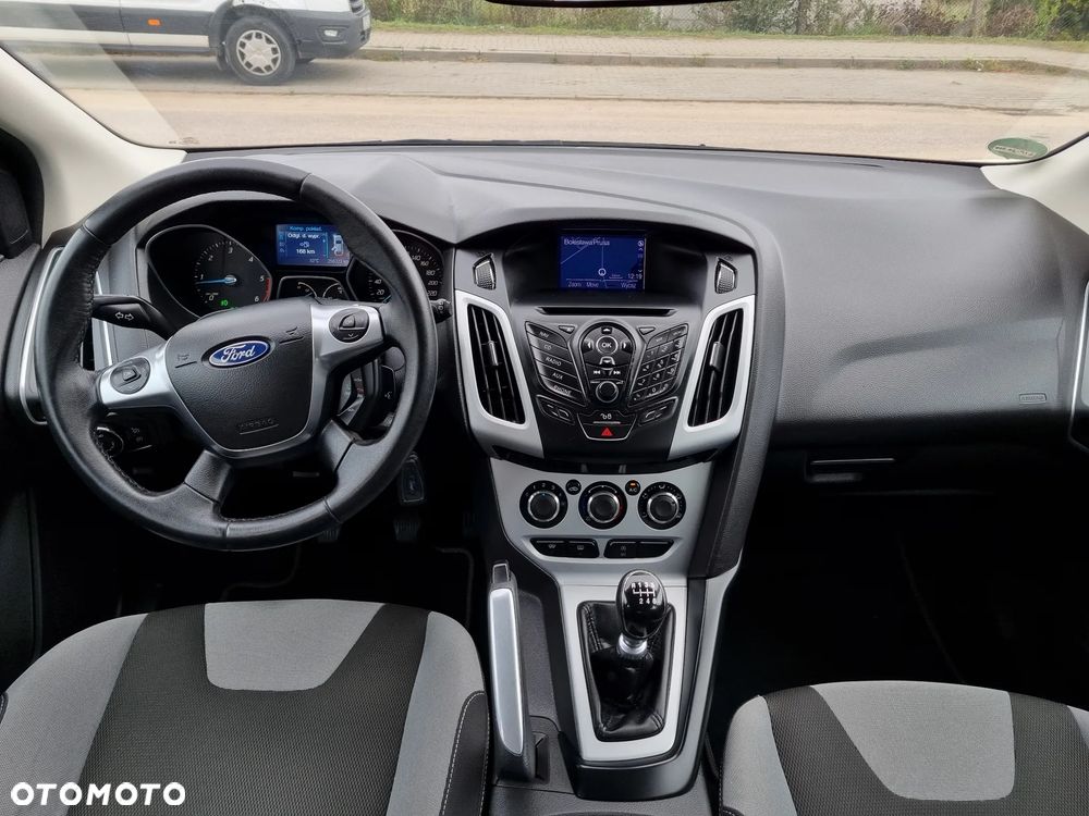 Ford Focus 1.6 TDCi DPF Champions Edition - 13