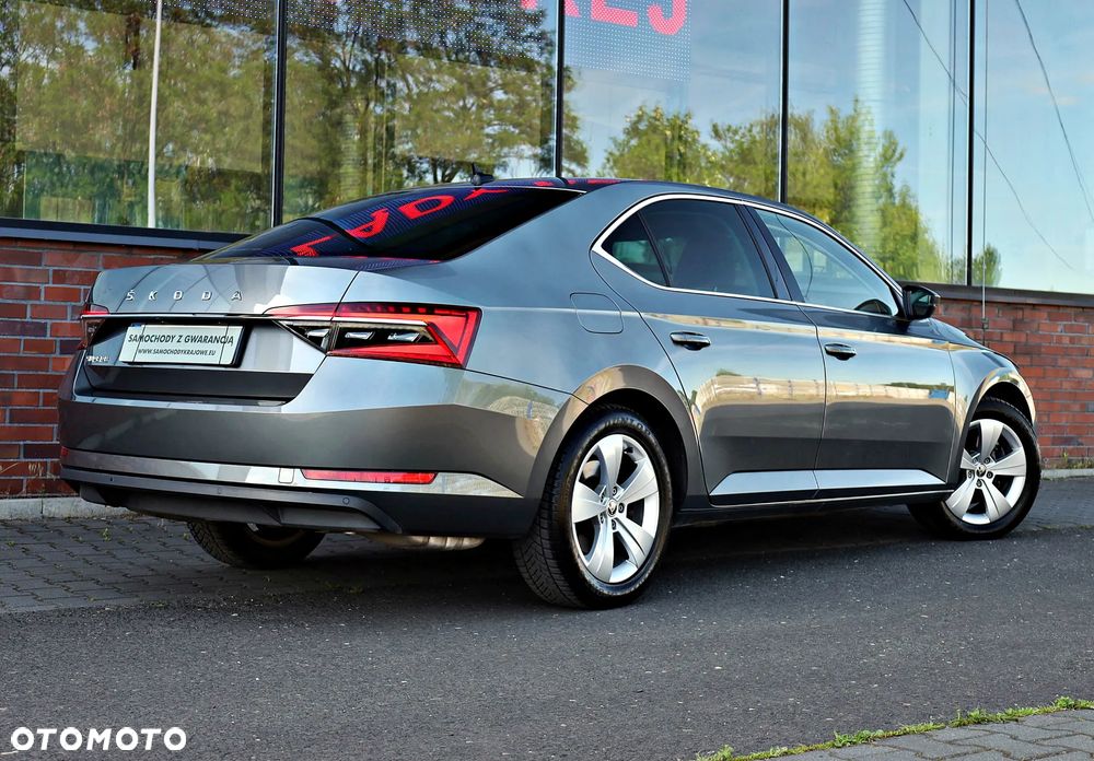 Skoda Superb 2.0 TSI Style DSG - 6