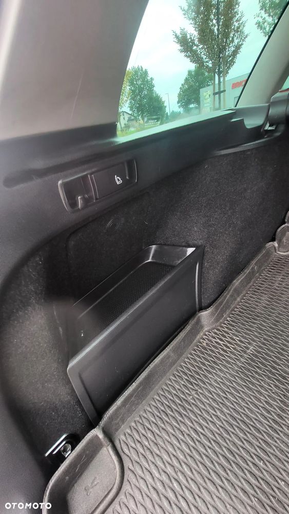 Volkswagen Passat 2.0 TDI Highline R-Style DSG - 12
