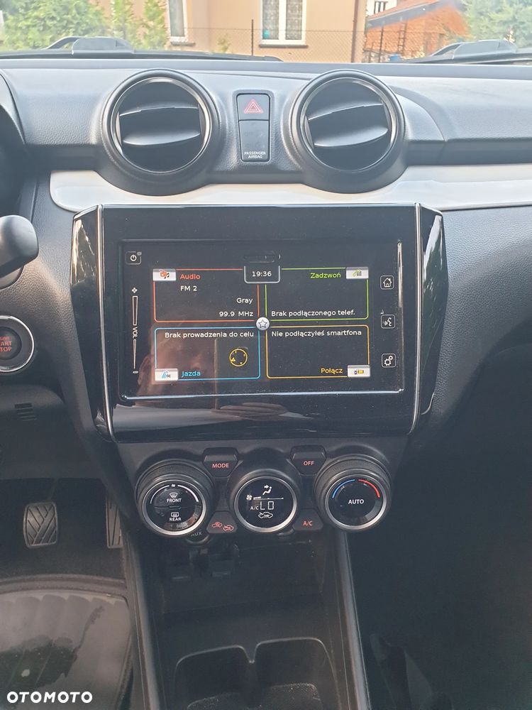 Suzuki Swift 1.2 Dualjet Hybrid Comfort - 11