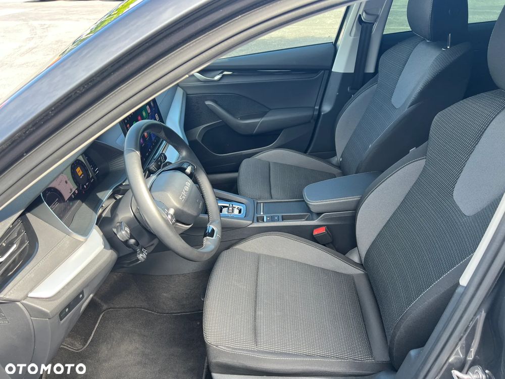 Skoda Octavia 2.0 TDI Selection DSG - 16