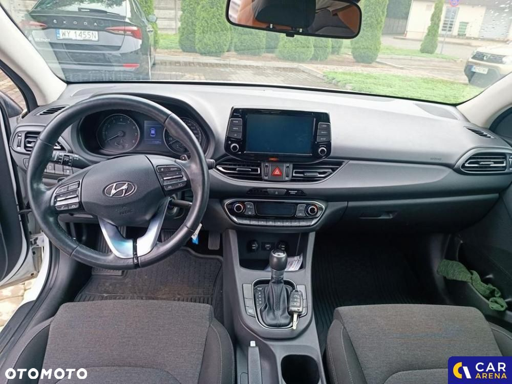 Hyundai i30 - 23